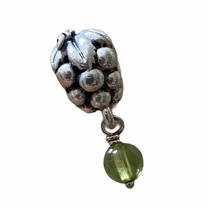 Pandora | Retired Peridot Grape Charm